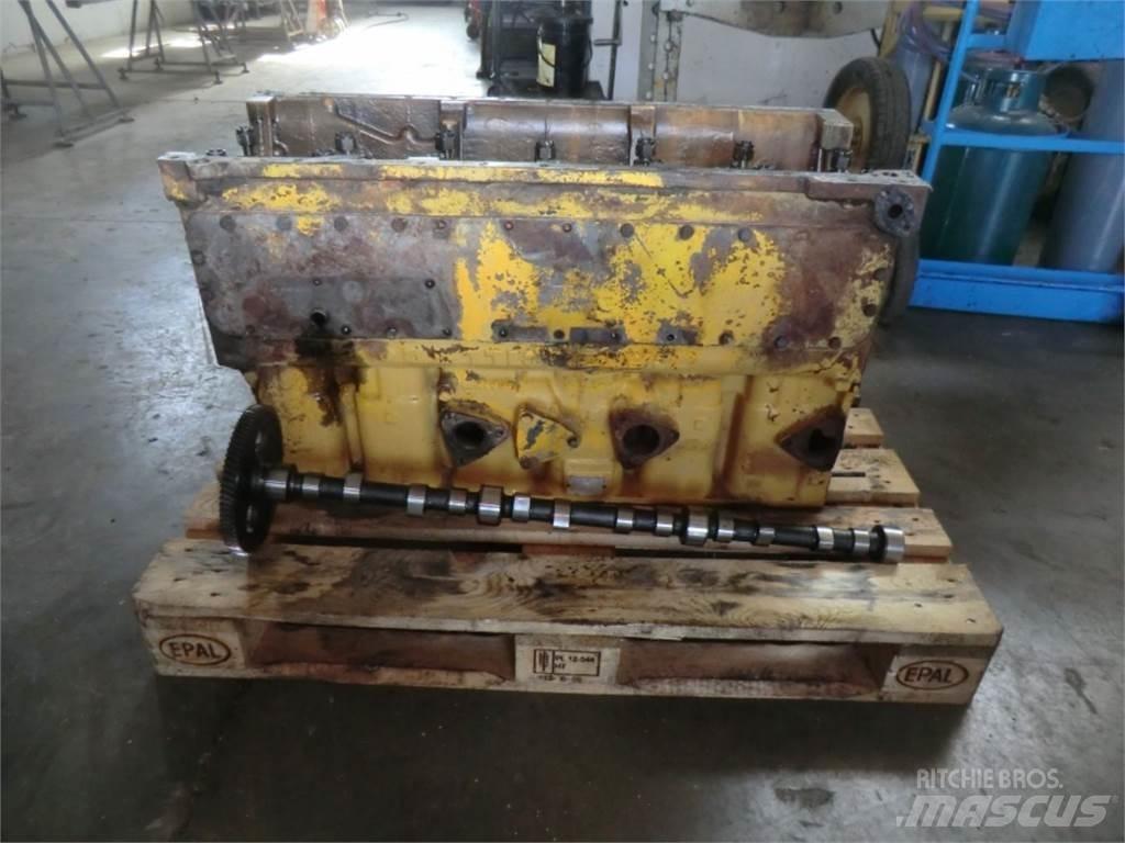 CAT D333 Engines