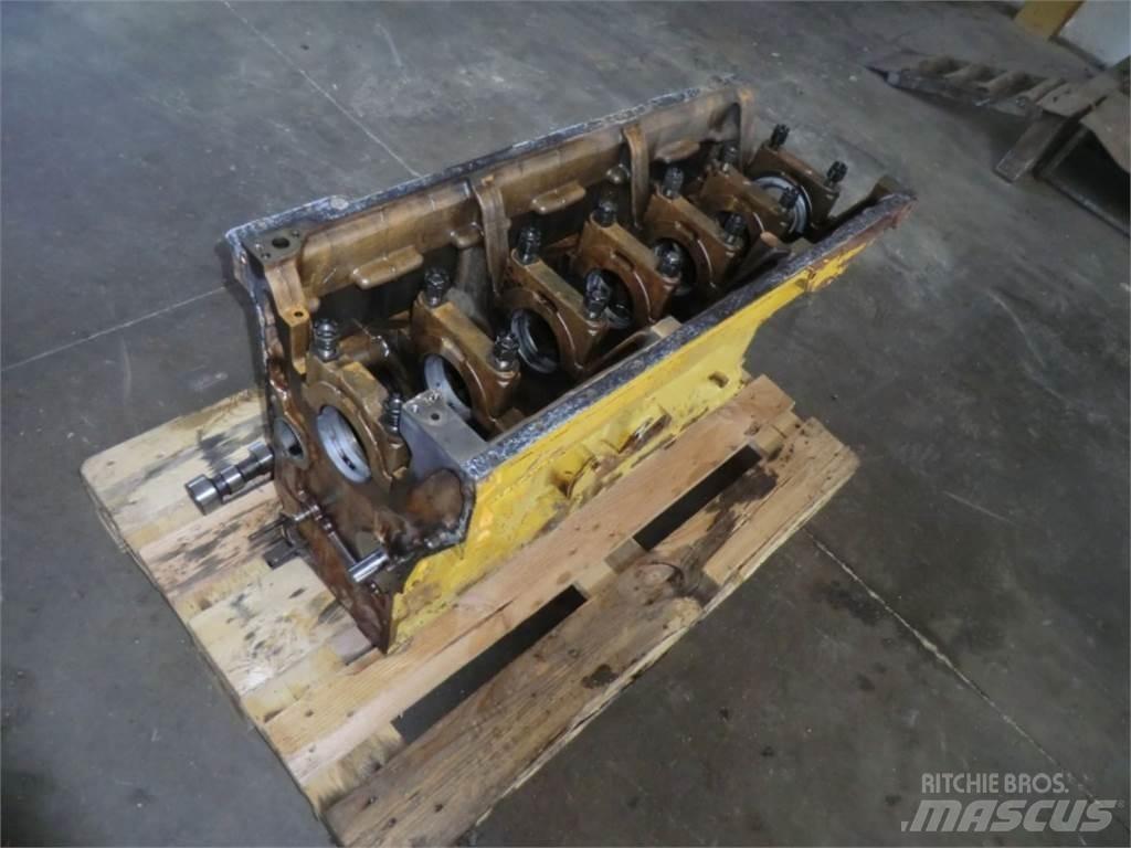 CAT D333 Engines