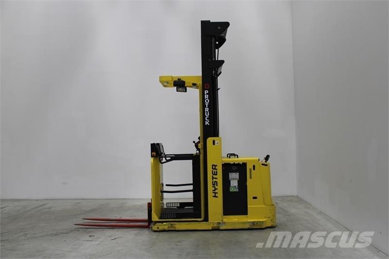 Hyster K1.0L Low lift order picker