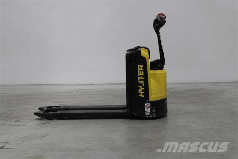 Hyster P1.6 Low lifter