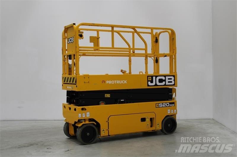 JCB S2032E Scissor lifts
