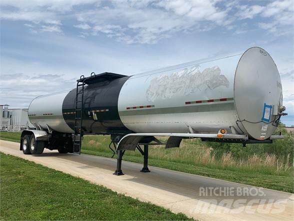 Etnyre ARA 7,250 Tanker semi-trailers