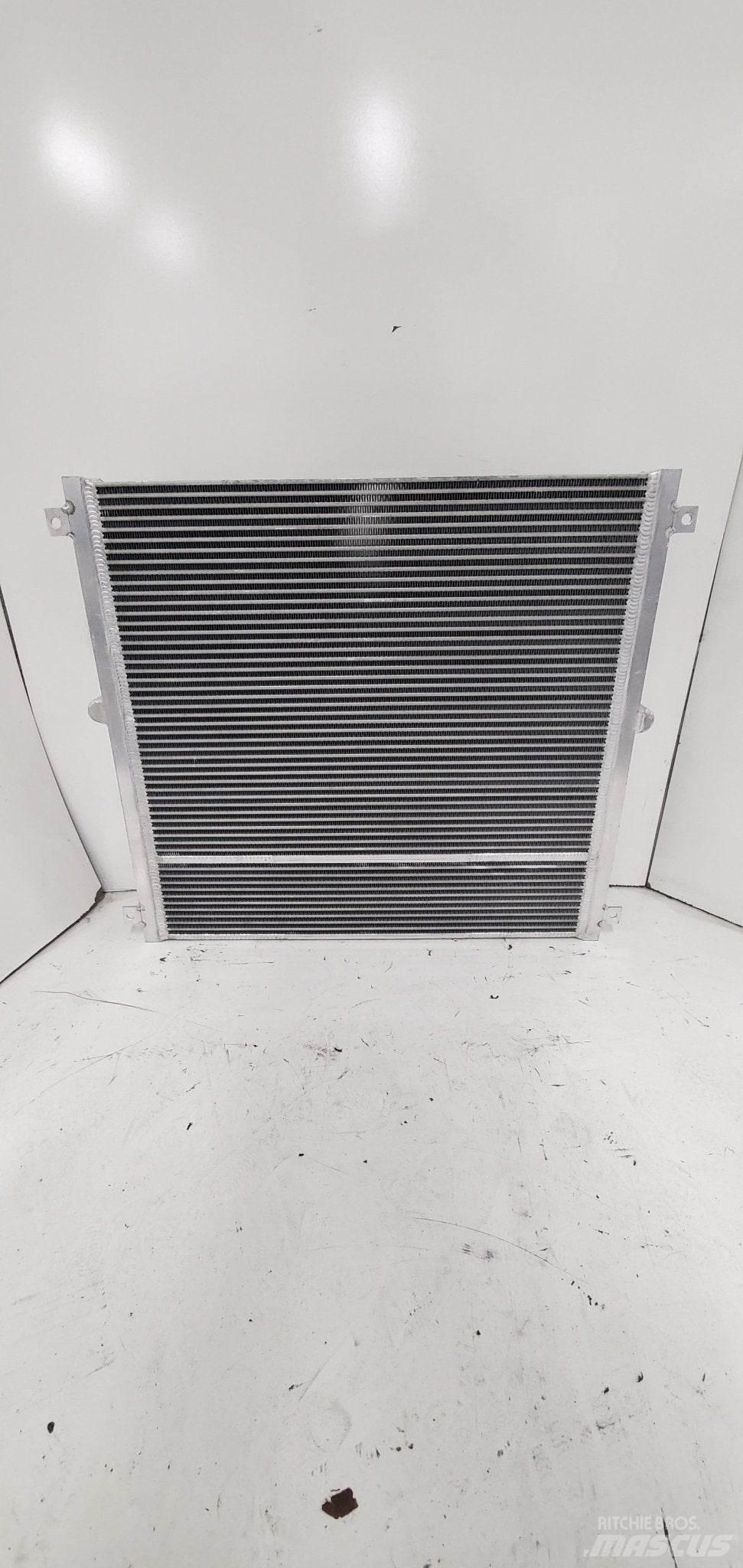 CASE 210 Radiators