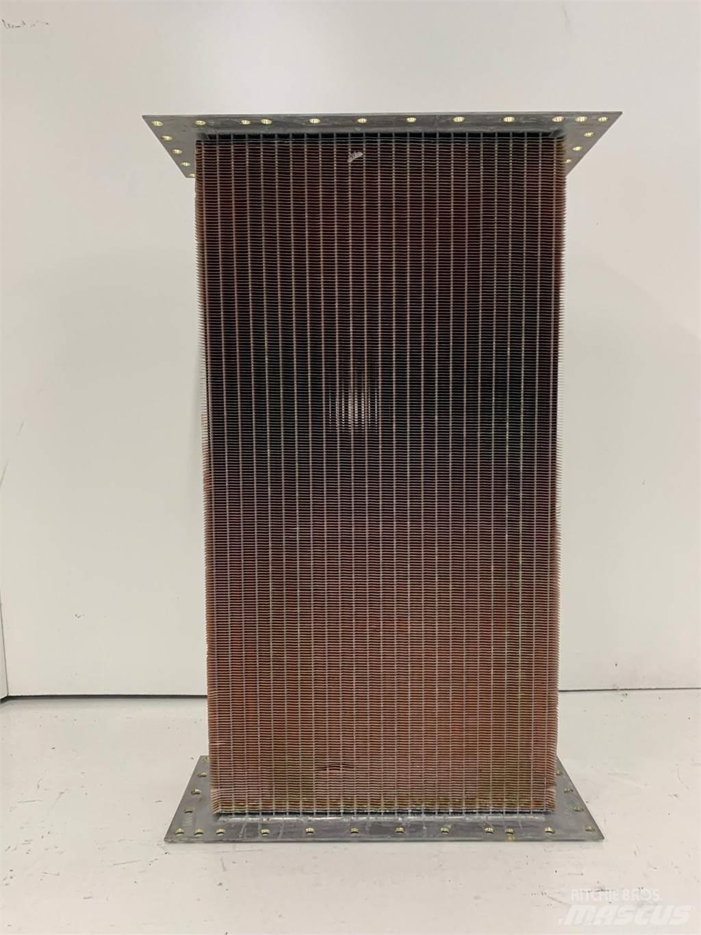 CASE 850K Radiators