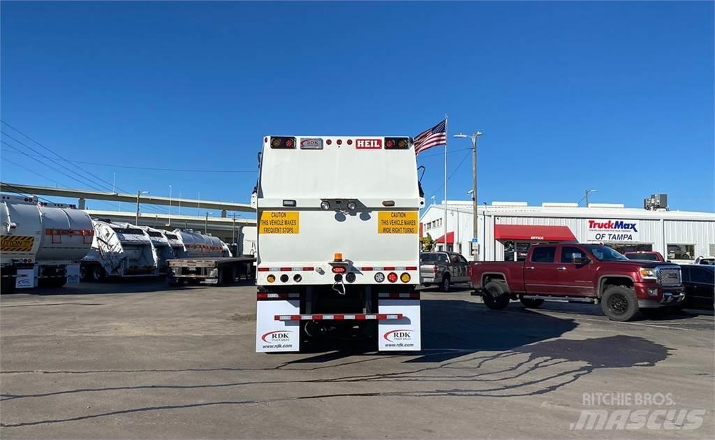 Autocar ACX64 Waste trucks