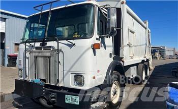 Autocar WX64 Waste trucks