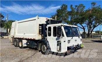 CCC LET 2 Waste trucks