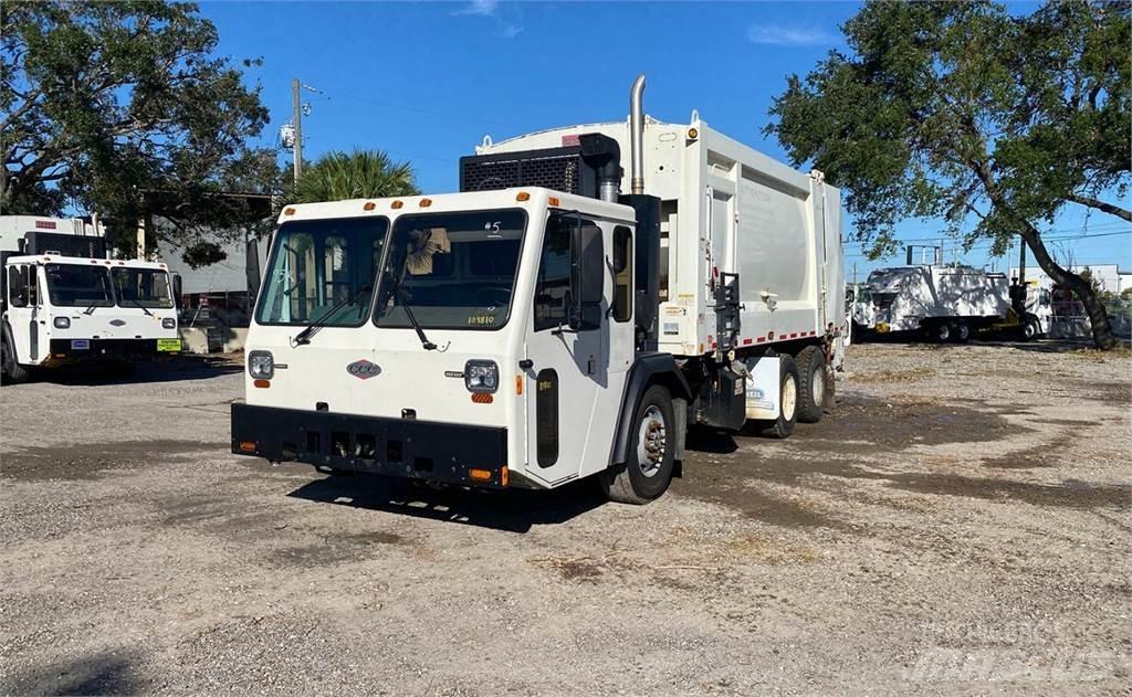 CCC LET2 Waste trucks