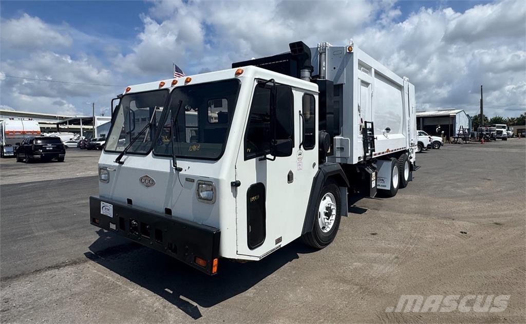 CCC LET2 Waste trucks