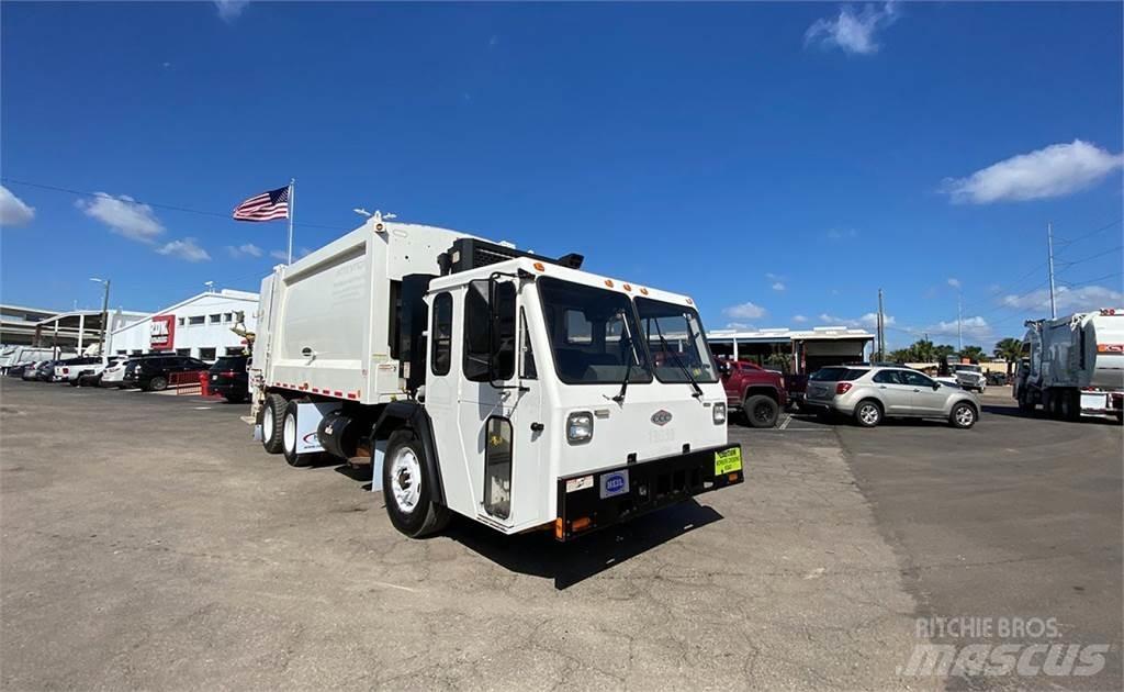 CCC LET2 Waste trucks