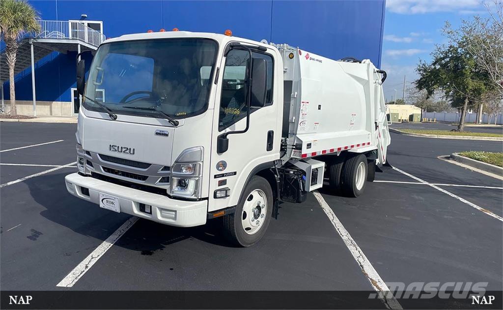 Isuzu NRR Waste trucks