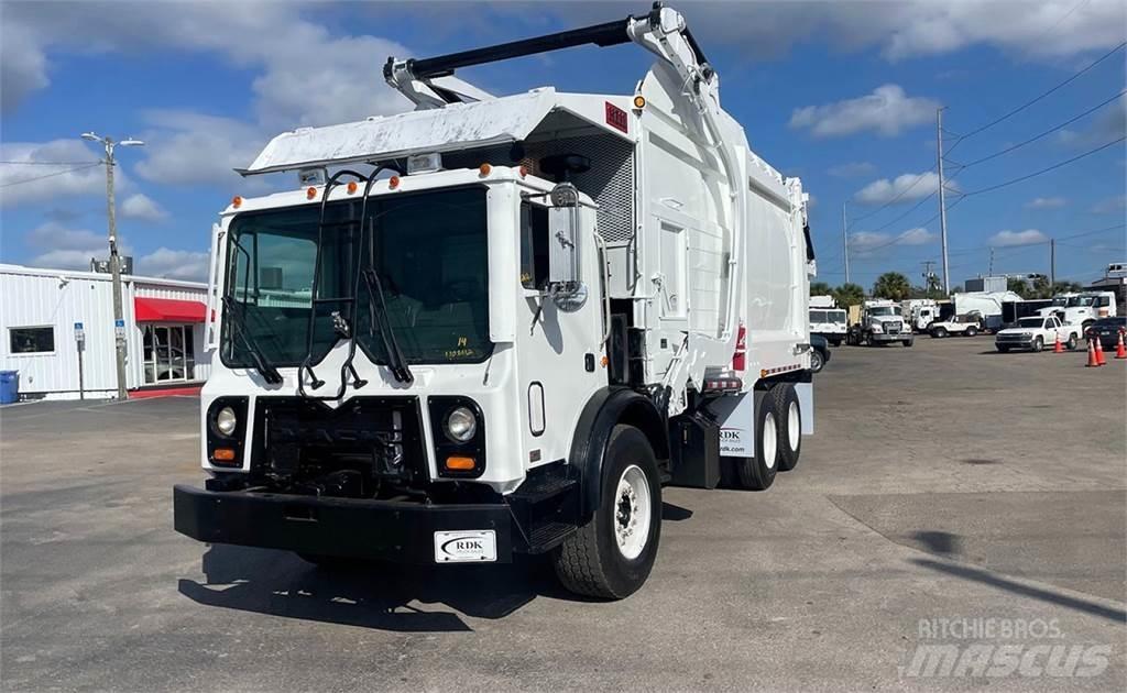 Mack MRU613 Waste trucks