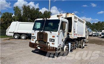 Peterbilt 320 Waste trucks