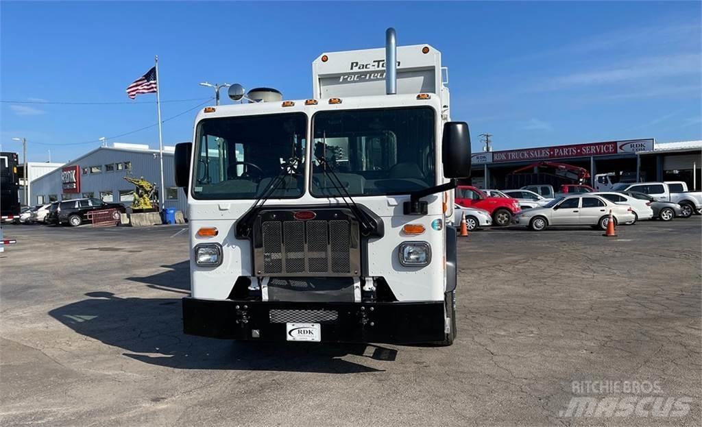 Peterbilt 520 Waste trucks