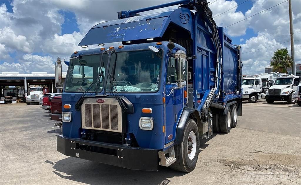 Peterbilt 520 Waste trucks