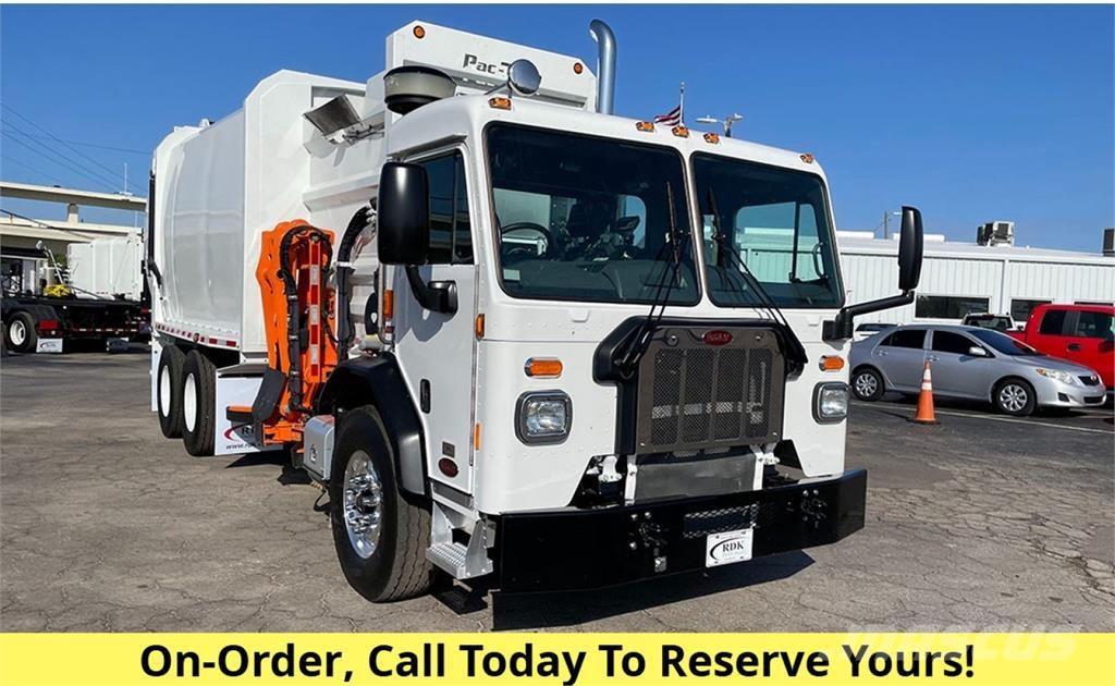 Peterbilt 520 Waste trucks