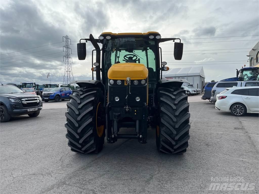 JCB 4220 Tractors