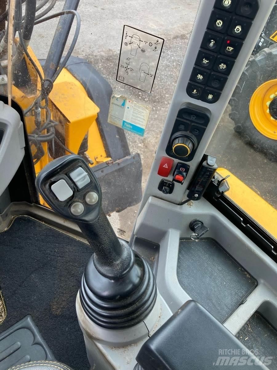 JCB 435S Telehandlers