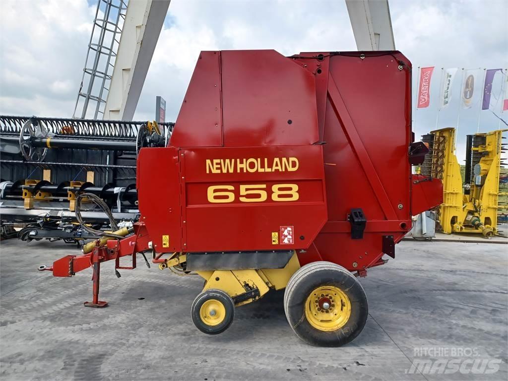 New Holland 658 Round balers