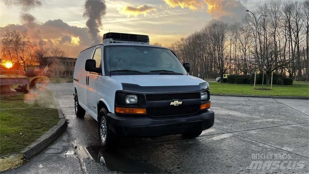 Chevrolet Express Panel vans