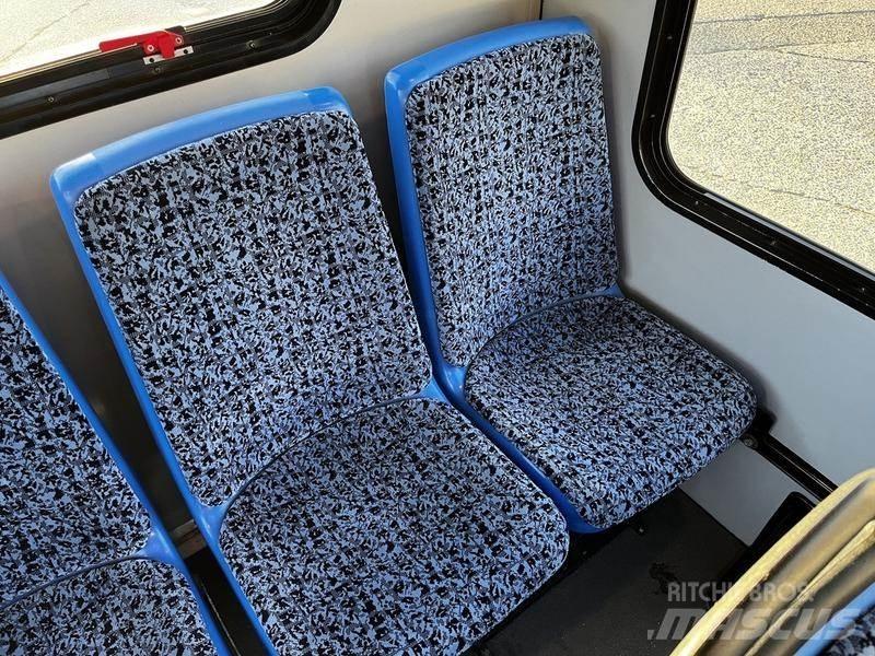 Chevrolet Express Mini bus