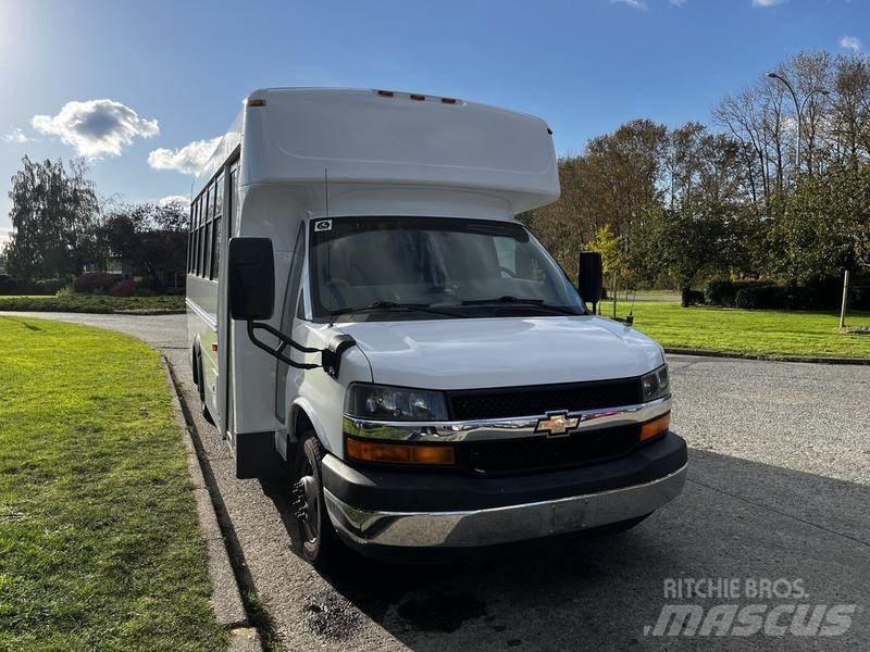 Chevrolet Express Mini bus