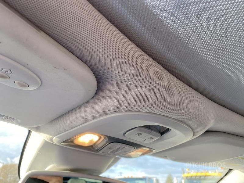 Fiat 500L Cars