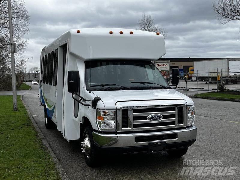 Ford Econoline Mini bus