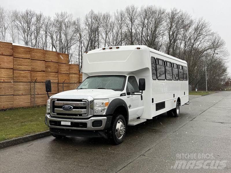 Ford F-550 Mini bus