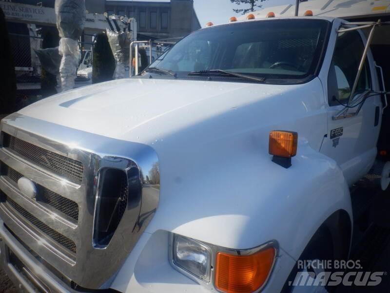 Ford F-650 Commercial vehicle
