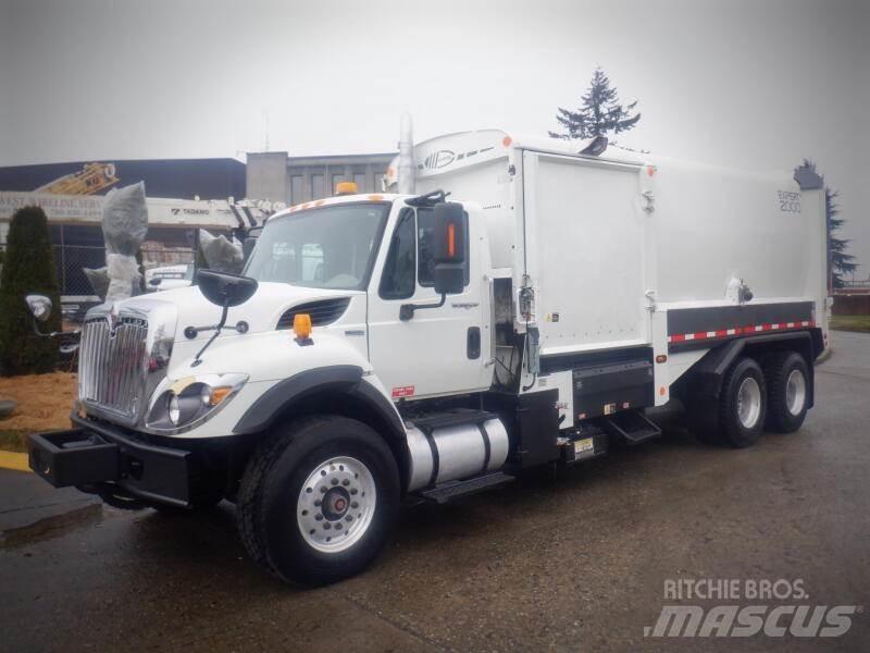 International 7400 Waste trucks