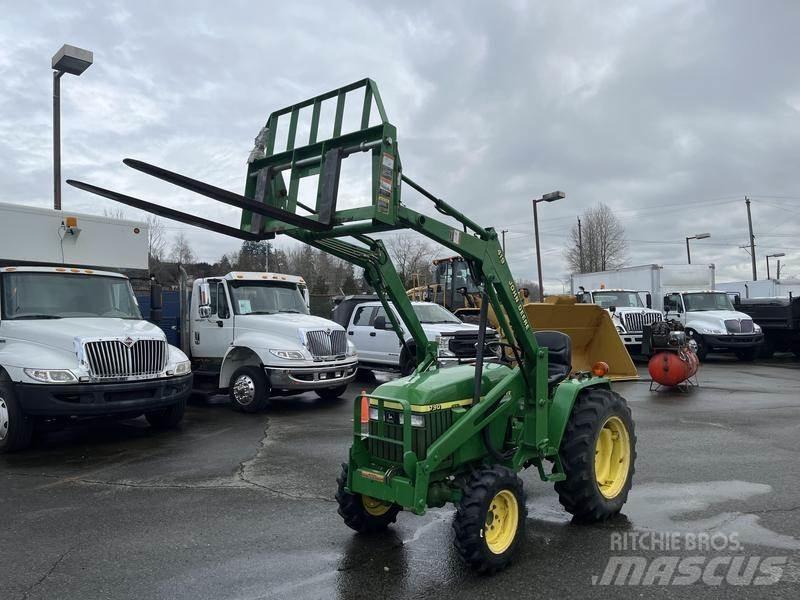 John Deere 790 Tractors