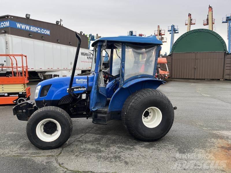 New Holland TN70A Tractors