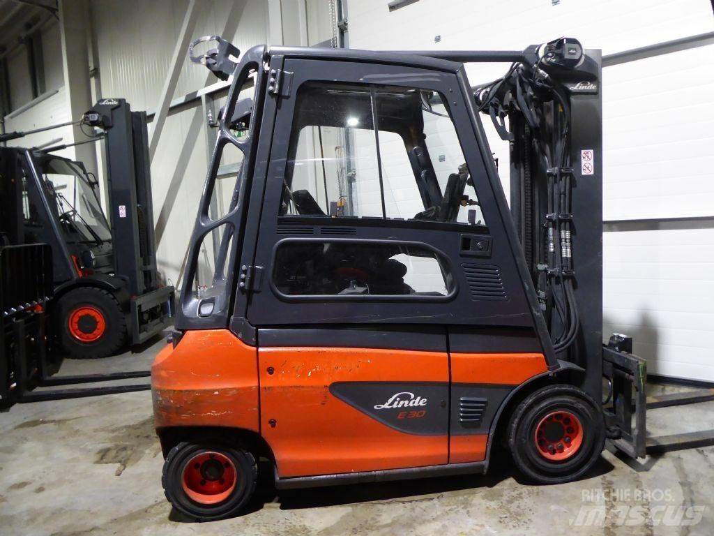 Linde E30-01 Electric forklift trucks