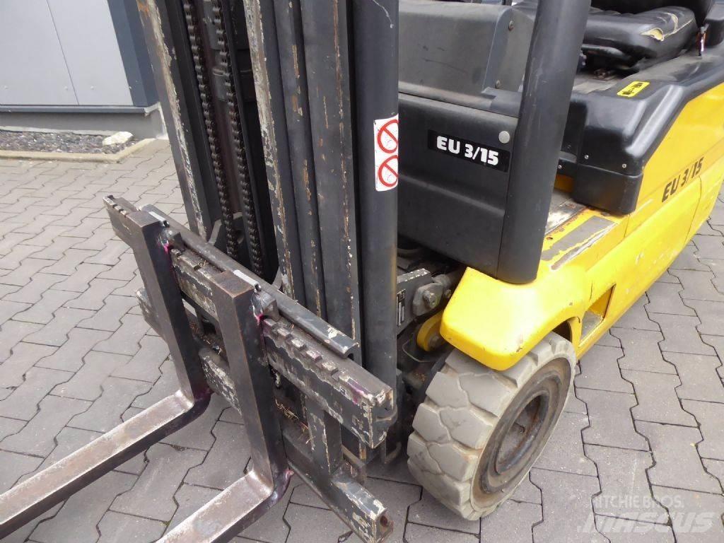 OM EU 3/15 Electric forklift trucks