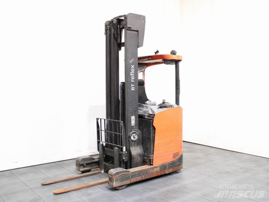 BT RRE 140 Reach truck
