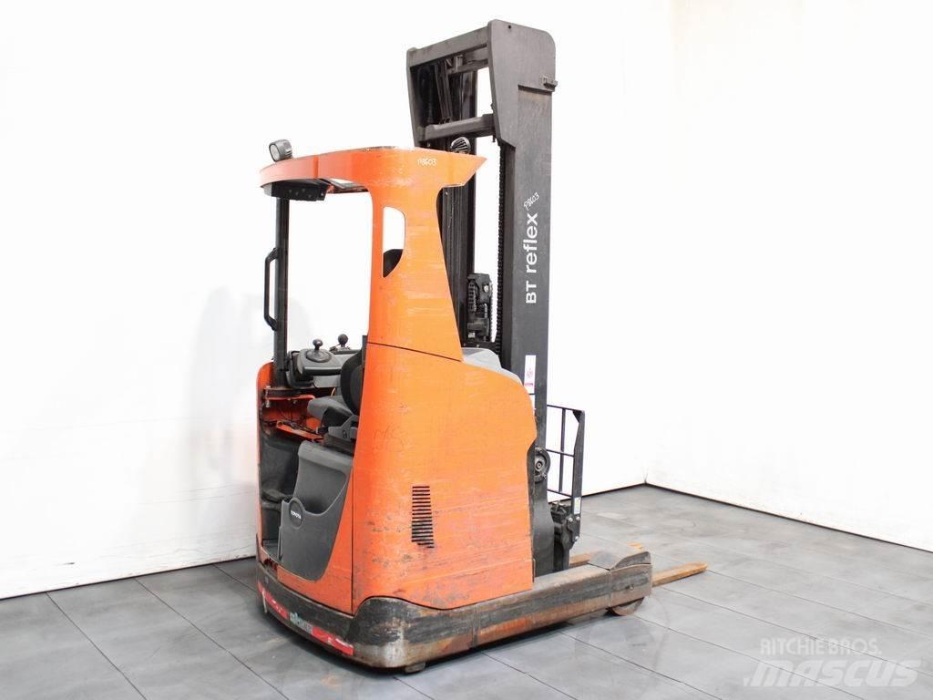 BT RRE 140 Reach truck