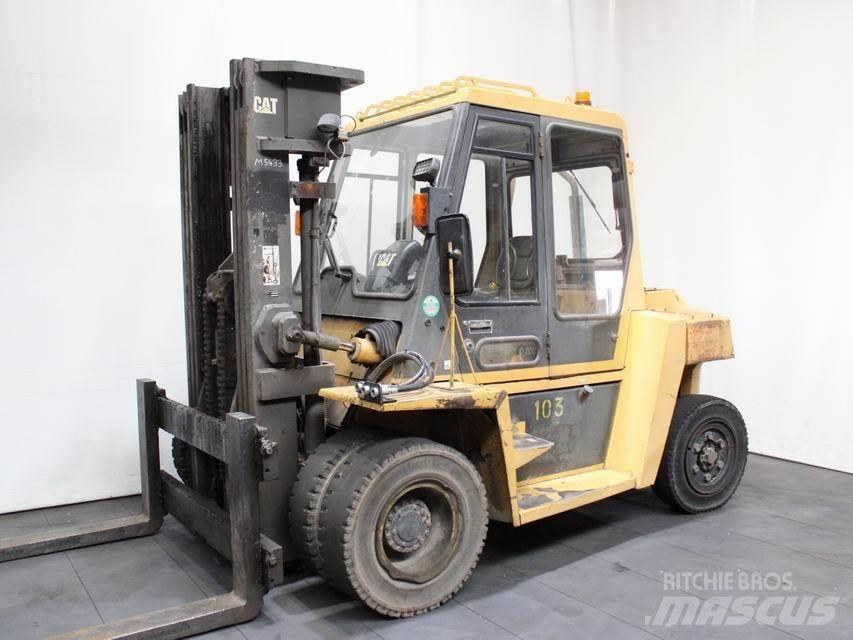 CAT DP 60 Diesel trucks