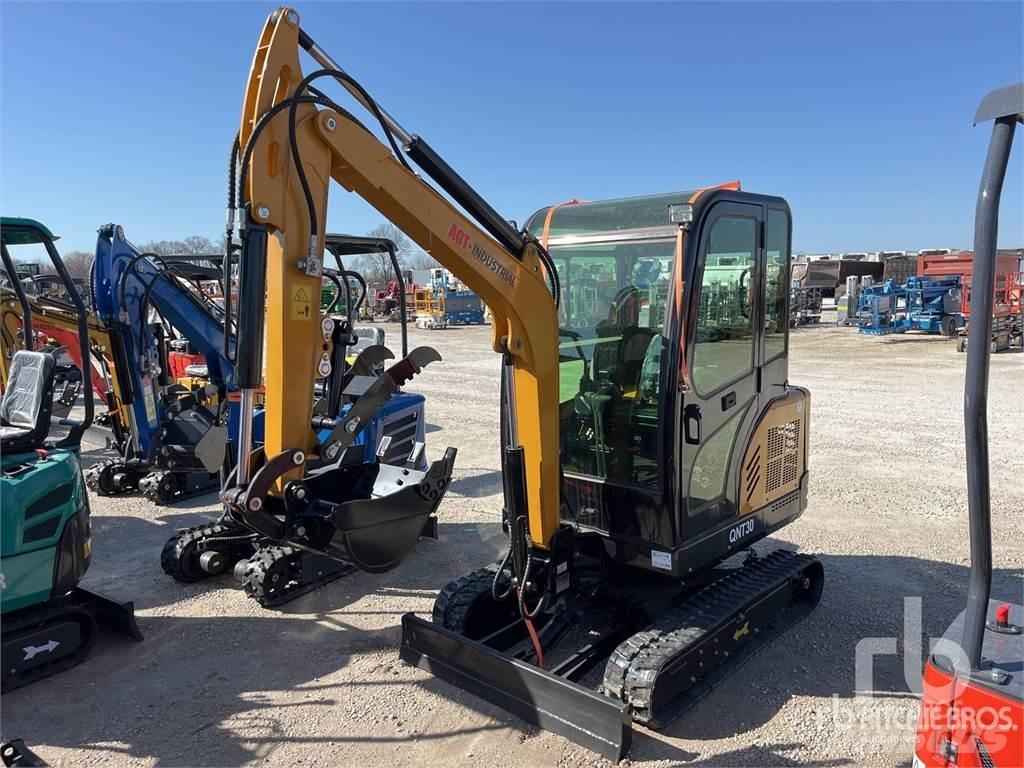 AGT QNT30 Mini excavators < 7t (Mini diggers)