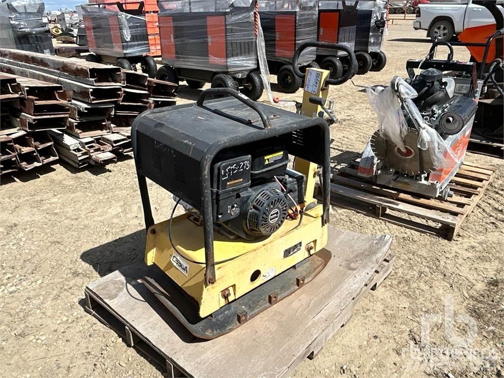  C330A Plate compactors