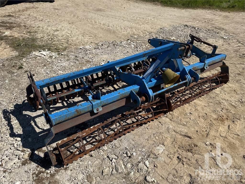  CARRE COMBISEM Farm machinery
