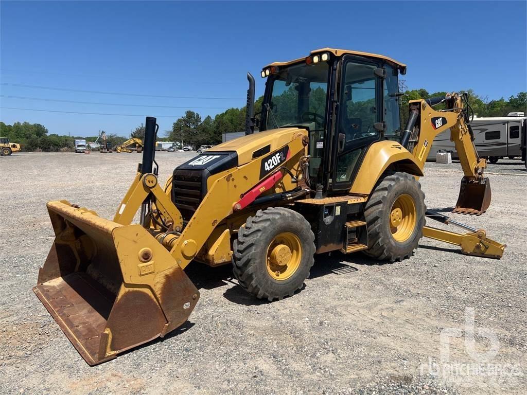 CAT 420F2 Backhoe