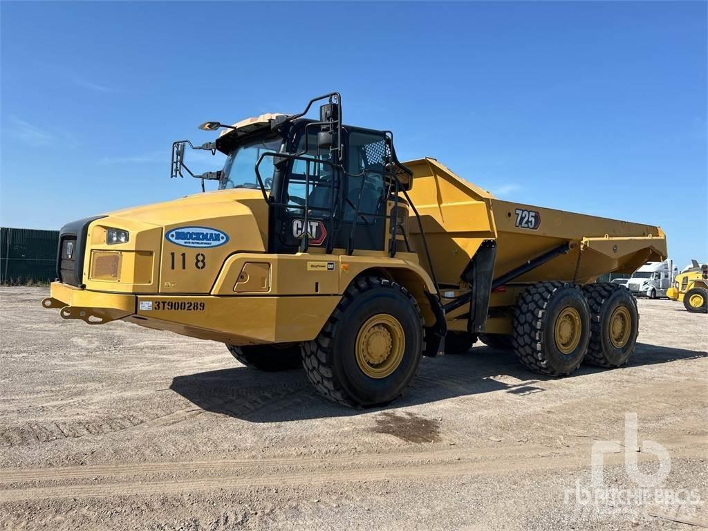 CAT 725 Articulated Haulers