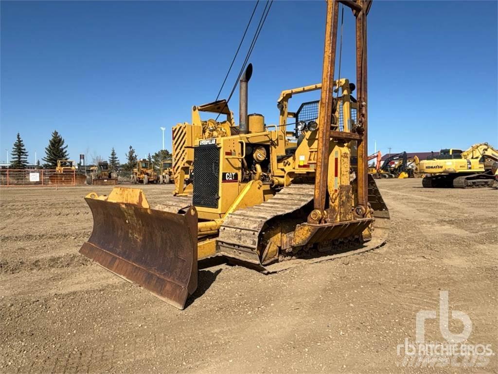 CAT D4H Pipelayer dozers