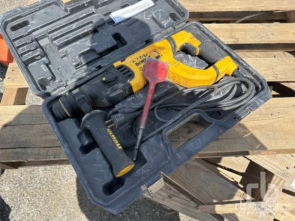 DeWalt D25262 Other