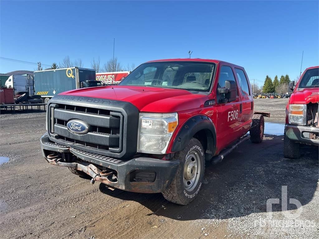 Ford F-250 Chassis Cab trucks