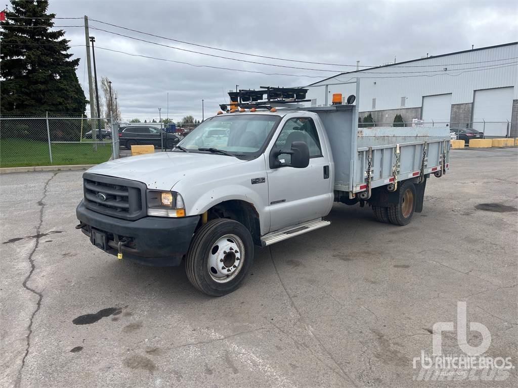 Ford F-450 SD Flatbed / Dropside trucks