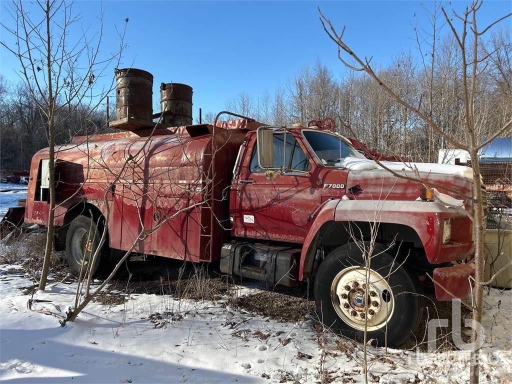 Ford F7000 Tanker trucks