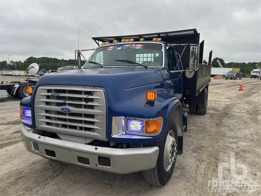 Ford F800 Flatbed / Dropside trucks