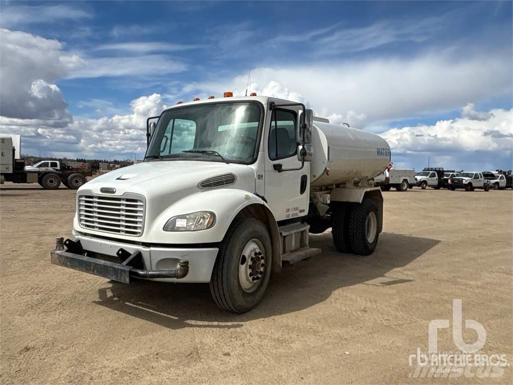 Freightliner M2 Water bowser